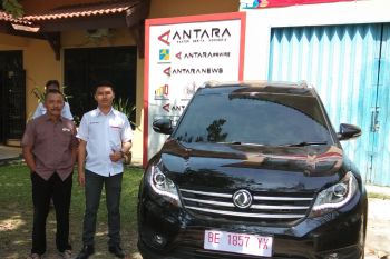 Mobil Glory Sokon diminati