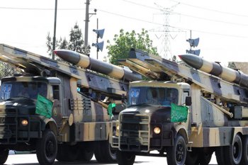 Militer Iran diminta "gentarkan musuhnya"
