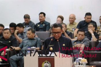Nurdin Abdullah tanggapi pandangan fraksi DPRD Sulsel