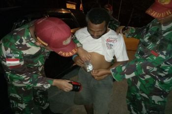 Yonif 501 Kostrad gagalkan puluhan barang ilegal dari PNG