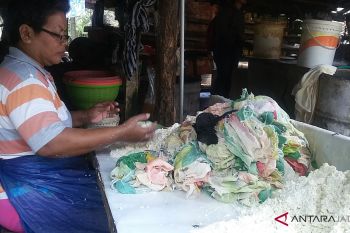Daripada naikkan harga, produsen tahu tempe pilih tekan laba