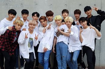 The Boyz tampil atraktif saat menjumpai penggemar Indonesia