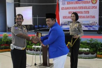 Korlantas Polri sosialisasikan keselamatan berlalulintas di Universitas Tadulako
