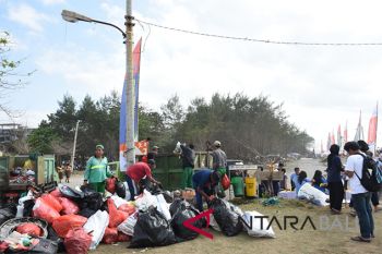Ribuan masyarakat Klungkung ikuti gerakan kebersihan