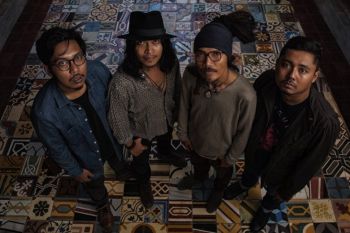 Navicula gelar tur di enam negara benua Eropa