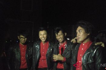 Tria Changcuters bilang  anak muda Indonesia berbakat namun kurang percaya diri