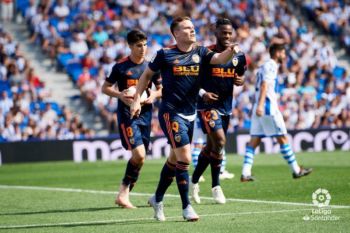 Valencia menang pertama, tundukkan Sociedad 1-0