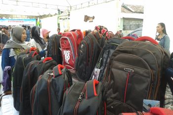 Kudus fasilitasi pemasaran industri kecil ke luar negeri