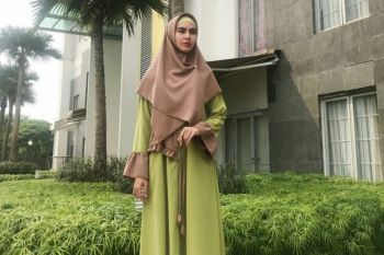Kartika Putri dan Habib Usman dikabarkan menikah di Mekkah