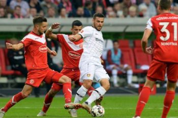 Volland cetak dua gol, antar Leverkusen kalahkan Dusseldorf