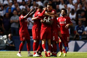Tekuk Tottenham, Liverpool puncaki klasemen sementara