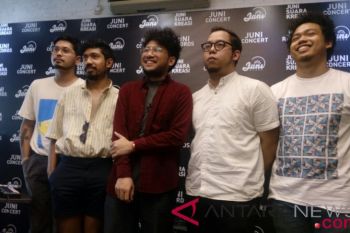 Kunto Aji rilis album kedua "Mantra Mantra"