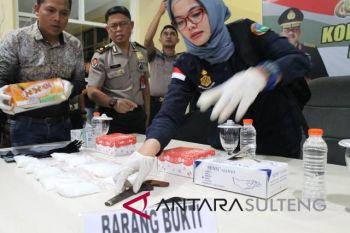 Polda periksa dua saksi terkait sabu 1 kg