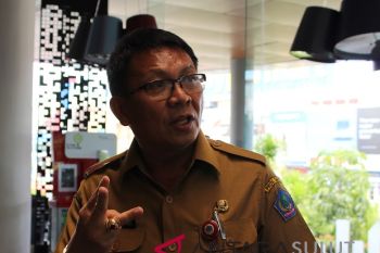 Disbun Sulut: Tanam kelapa varitas unggulan
