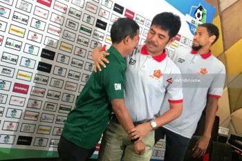 Tantang Persebaya, PS Tira Target Curi Poin