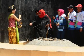 Pengambilan api Asian Paragames 2018