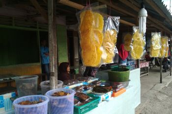 Langka, harga ikan rinuak melambung