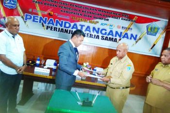 Pemkab Biak Numfor evaluasi pelaksanaan proyek pembangunan 2018
