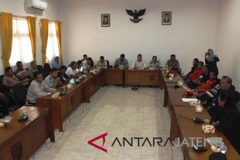 Kehadiran ojek online ditolak di Pati