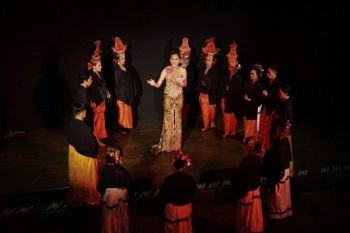 Kezia Warouw senangi seni dan budaya sejak kecil