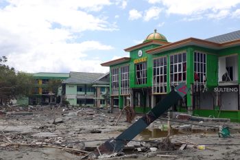 Gedung IAIN Palu rusak akibat gempa tsunami