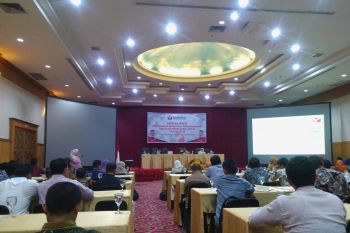 Bawaslu Sumbar akan tertibkan alat peraga kampanye tak sesuai aturan