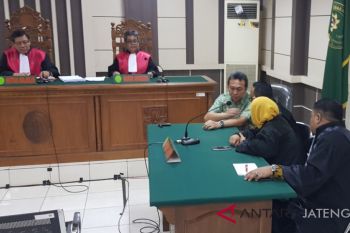 Terima suap Rp12,03 miliar, Bupati Kebumen divonis 4 tahun penjara