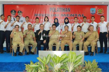 Buka Pelatihan Revolusi Mental, Gubernur Tekankan Kedisplinan ASN