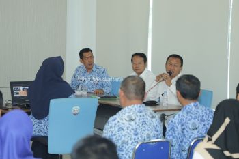 Pemprov Terjunkan 65 Relawan Plus Logistik ke Palu