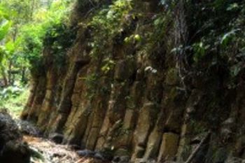 Bumdes Tamanrejo Kendal garap Watu Tumpuk Gunung Prau