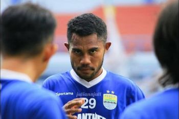 Bek Persib minta maaf ke Bobotoh
