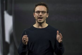 Pendiri Oculus tinggalkan Facebook karena ini