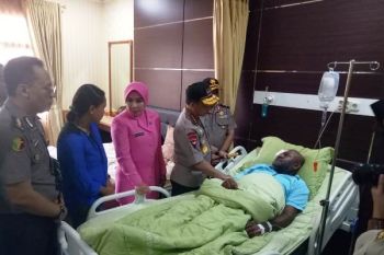 Polisi korban pertikaian antarwarga di Oksibil dirujuk ke Singapura