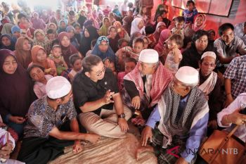 Fadli Zon serap aspirasi korban gempa di Lombok Utara