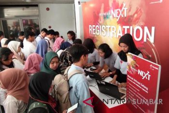 Melalui IndonesiaNEXT, Telkomsel ajak mahasiswa siap hadapi persaingan global