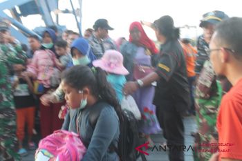 Pemkab Pasangkayu kesulitan tampung pengungsi