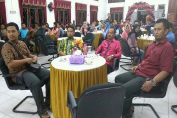 Investor wajib bantu peningkatan pendidikan masyarakat Seruyan