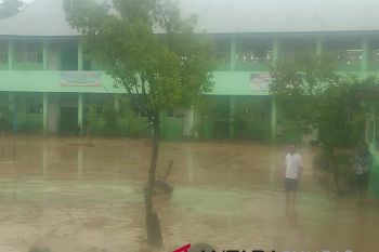 Sejumlah sekolah di Pasaman terdampak banjir, PBM diliburkan