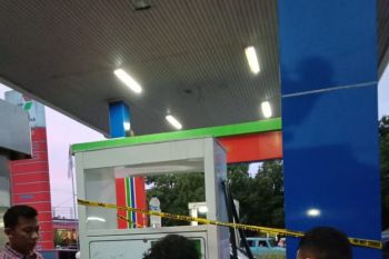Ketahuan isi tangki mobil modifikasi, polisi tutup pompa premium SPBU di Pariaman