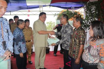 Pemerintah serahkan 515 sertifikat tanah eks HGU