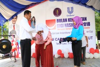Pencanangan bulan kesehatan gigi