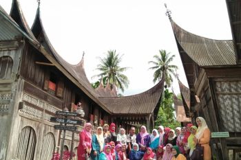 Sukseskan program, Ketua TP-PKK Solok Selatan minta kader perluas wawasan
