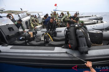 Panglima TNI tinjau proses evakuasi  JT 610