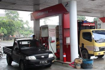 Pertamax naik Rp1.550, Pertalite dan Premium tetap