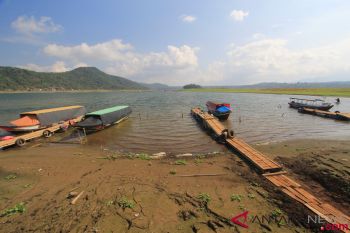 Revitalisasi waduk Darma