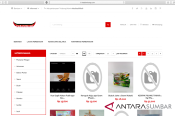 Pelaku usaha Sumbar bisa jual produk melalui situs jual-beli daring kadaiminang.com