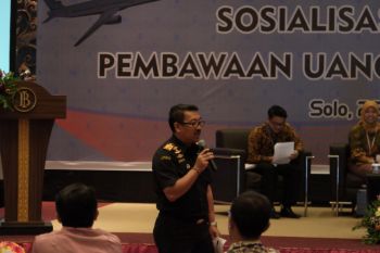 Stabilkan perekonomian,Bank Indonesia batasi uang asing
