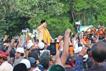Prabowo kunjungi Ponpes Ta'mirul Islam Solo