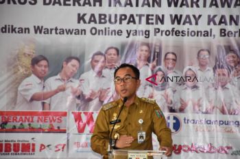 Pemkab Waykanan Bentuk Tim Pantau Kehadiran