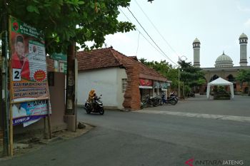 Ditemukan 300 alat peraga kampanye melanggar aturan